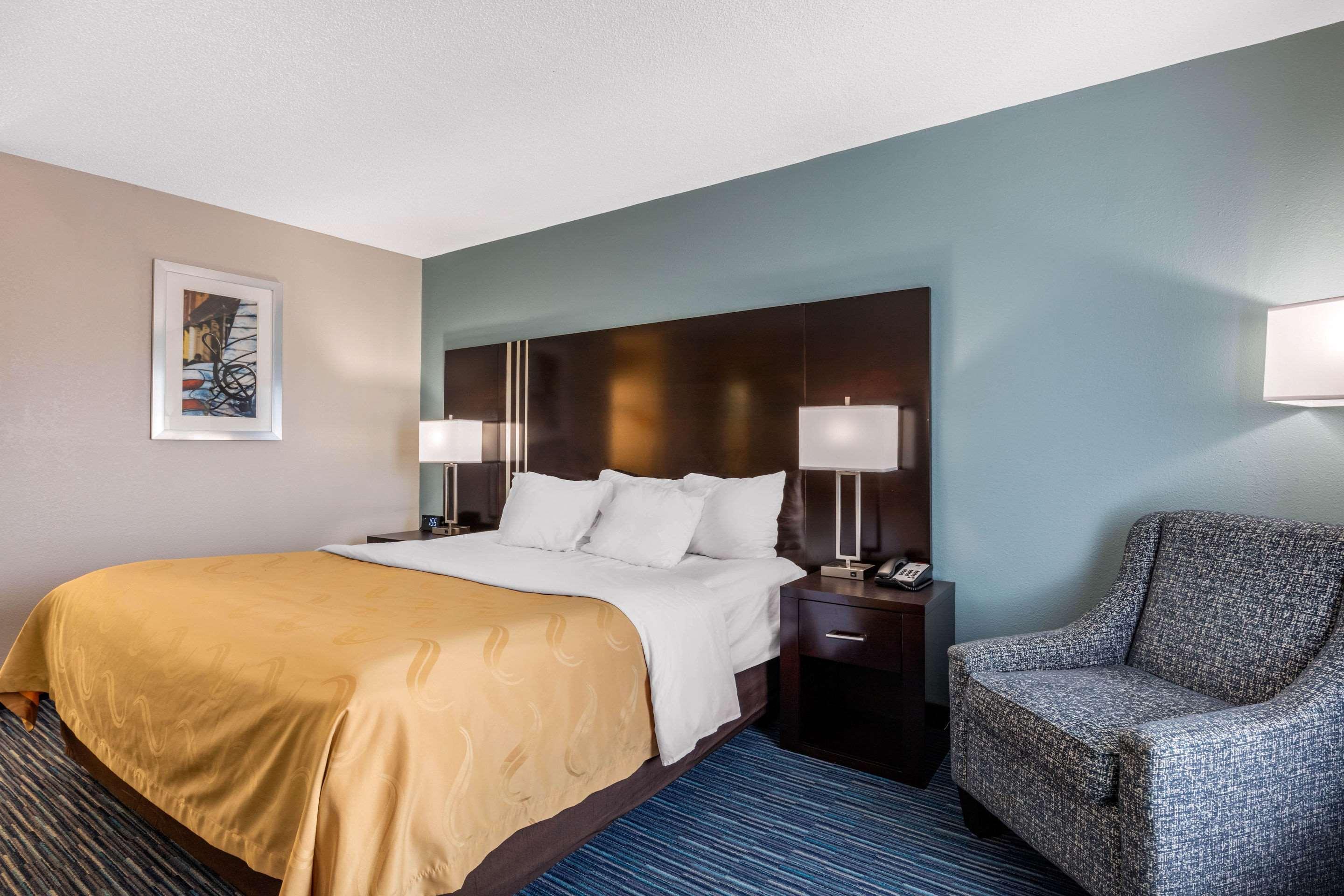 Gordonsville Quality Inn מראה חיצוני תמונה