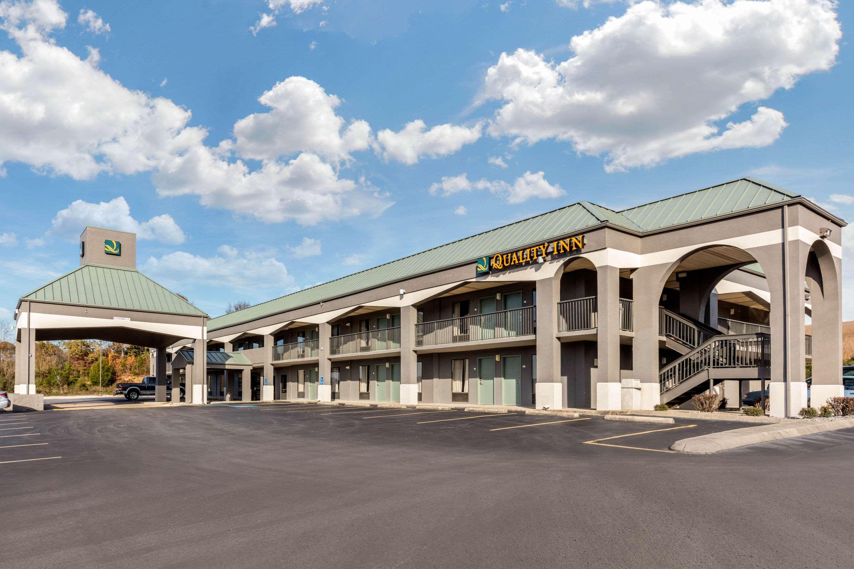 Gordonsville Quality Inn מראה חיצוני תמונה