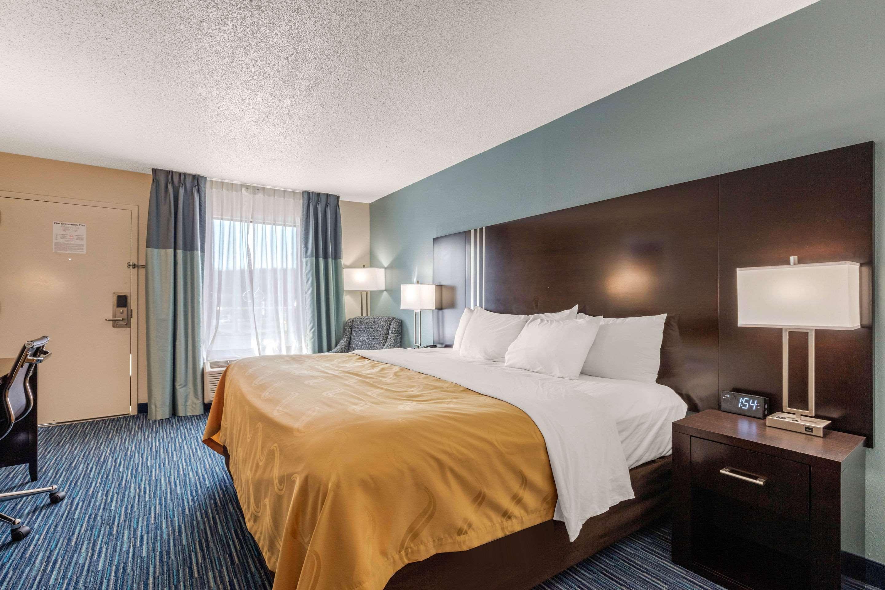 Gordonsville Quality Inn מראה חיצוני תמונה