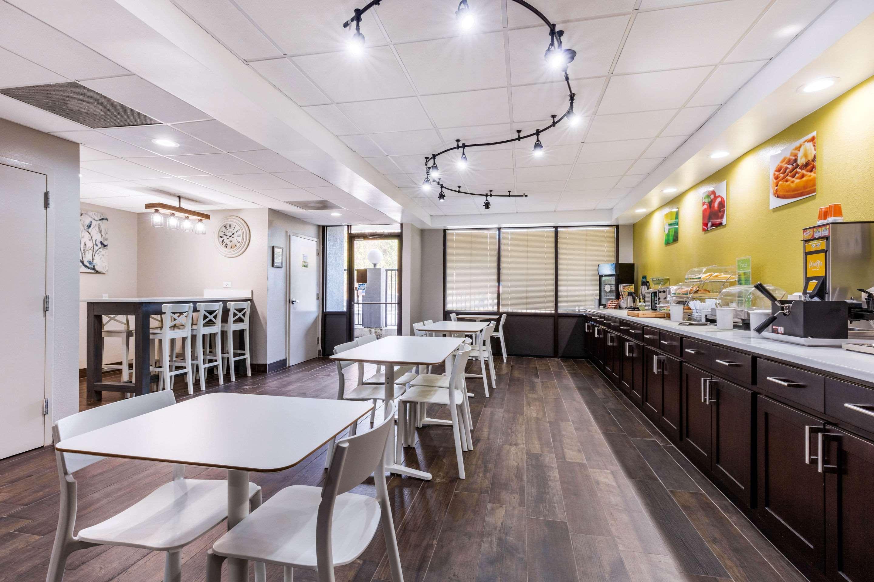 Gordonsville Quality Inn מראה חיצוני תמונה
