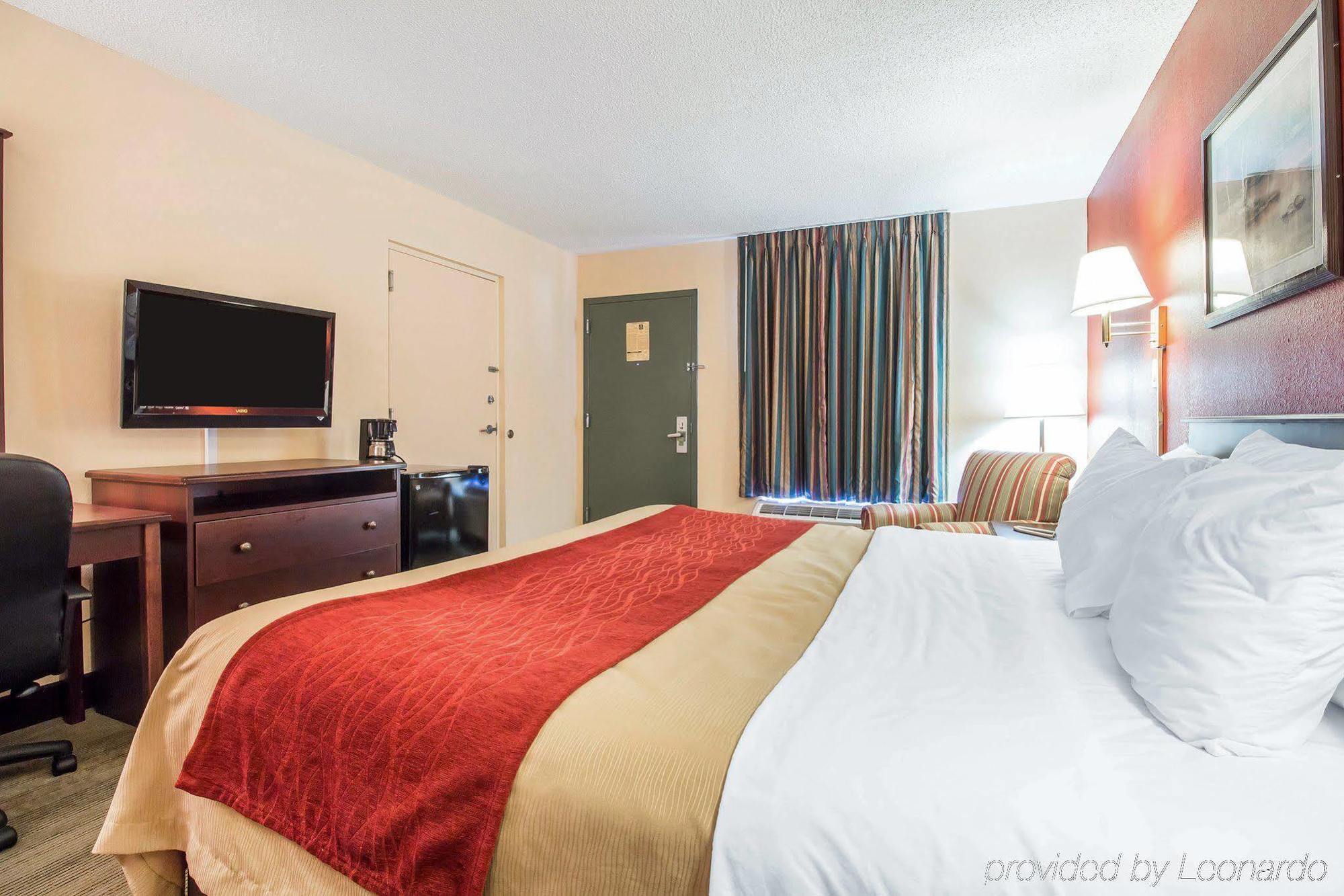 Gordonsville Quality Inn מראה חיצוני תמונה