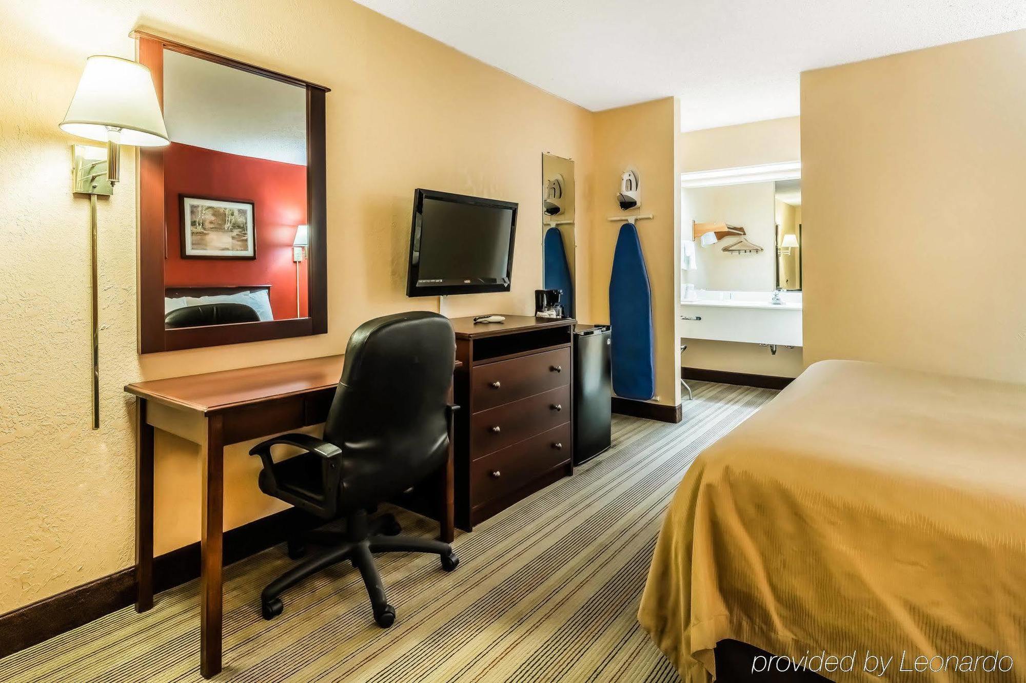 Gordonsville Quality Inn מראה חיצוני תמונה