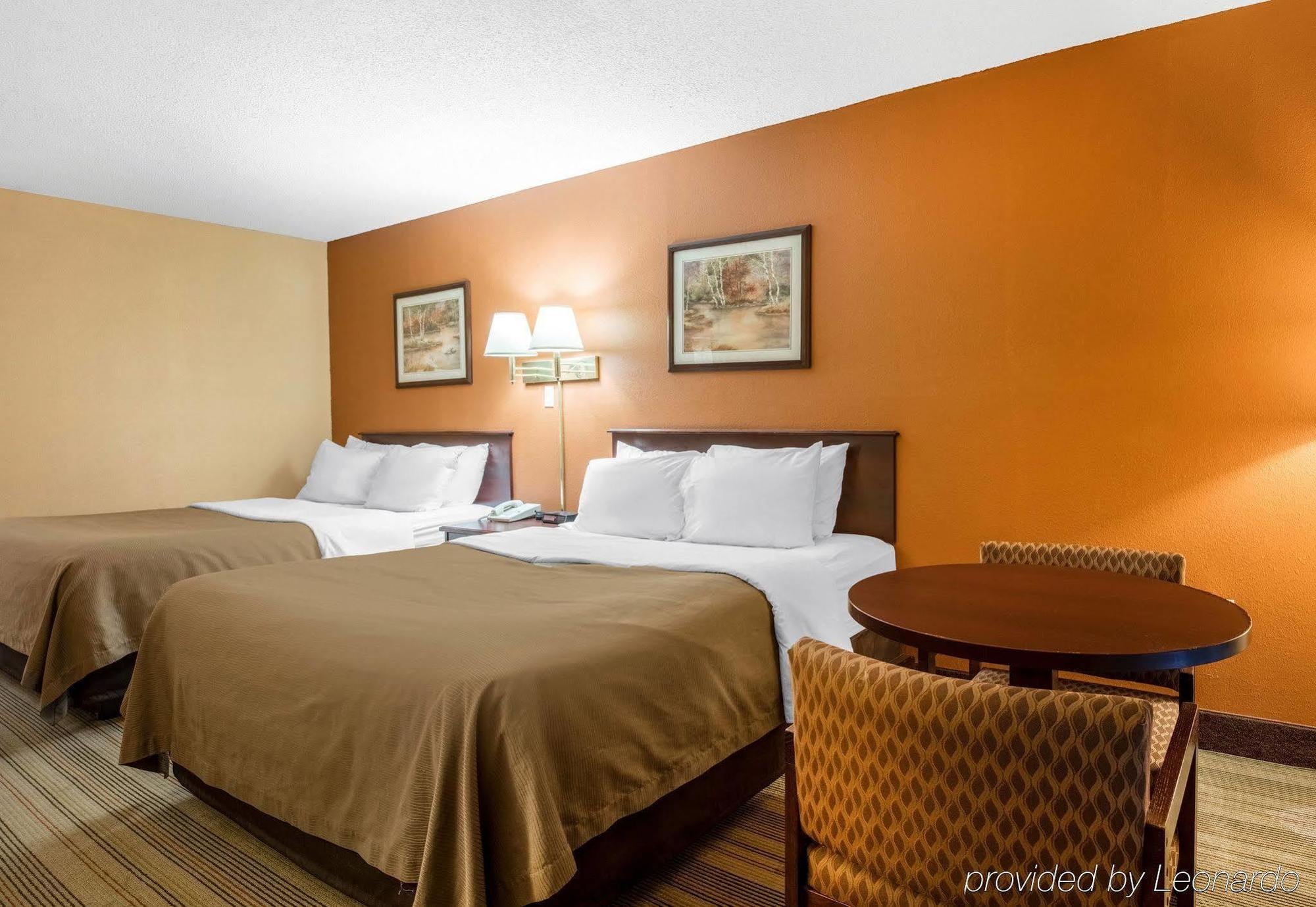 Gordonsville Quality Inn מראה חיצוני תמונה